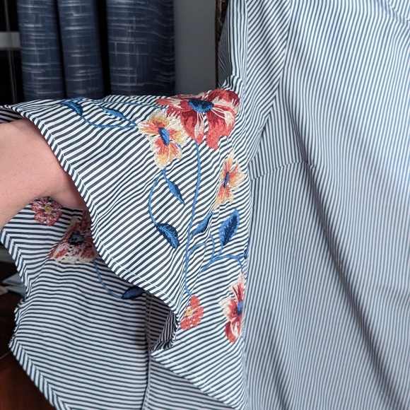 Alison Joy Embroidered Bell Sleeve Top - Picture 3 of 6